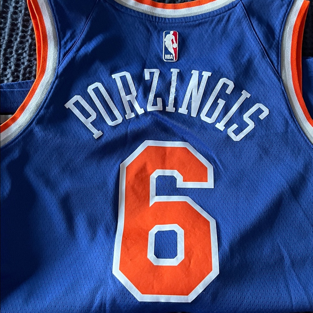 Nike Porzingis Blue and Orange New York Jersey - Picture 5 of 6